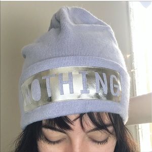 H&M "NOTHING" BEANIE